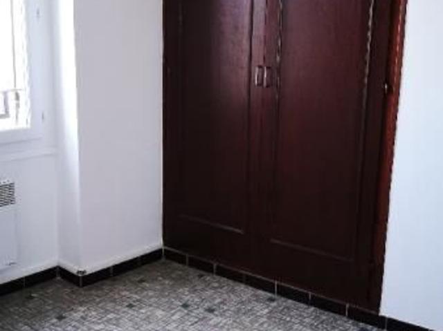 Appartement 2 pièce s 1 chambre s 33 m²