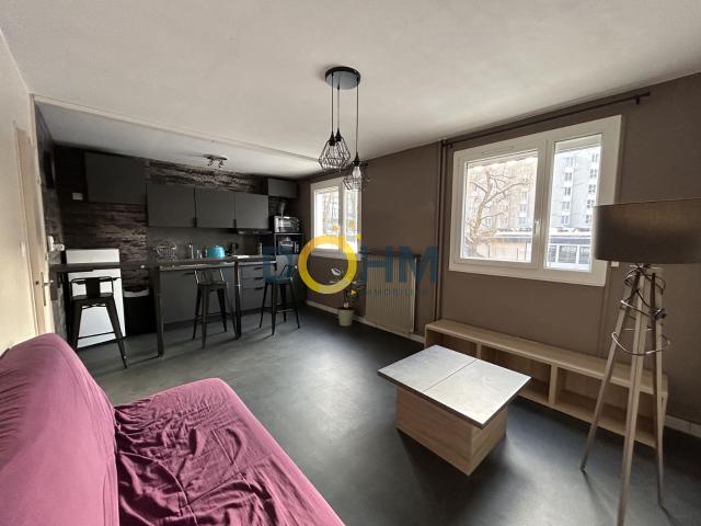 Appartement 2 pièce s 1 chambre s 37.67 m²