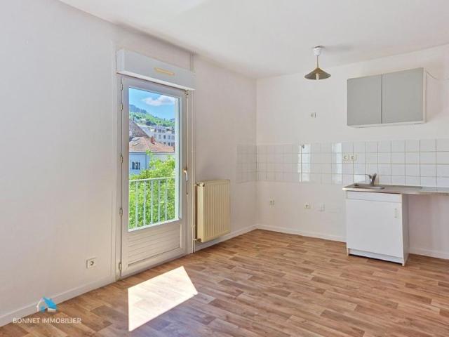 Appartement 2 pièce s 1 chambre s 37 m²