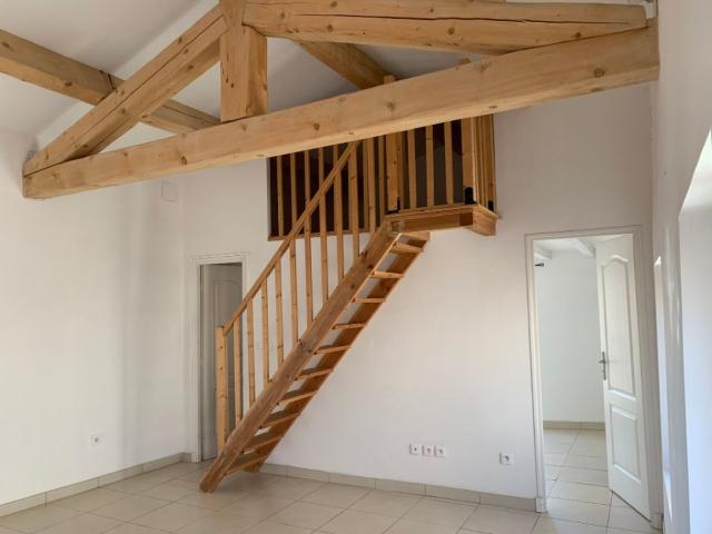 Appartement 2 pièce s 1 chambre s 38 m²