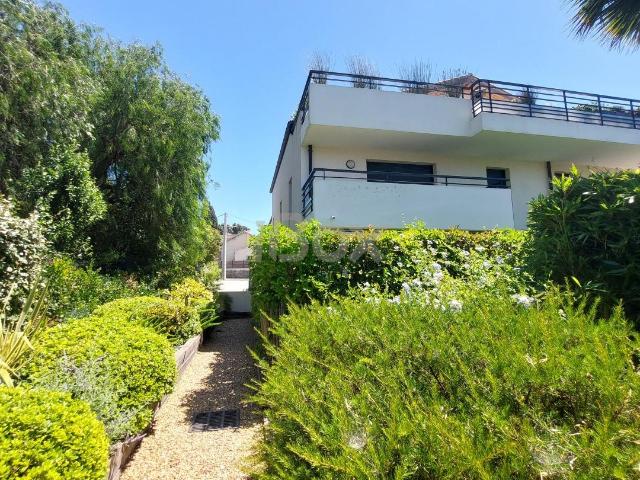 Appartement 2 pièce s 1 chambre s 39.3 m²