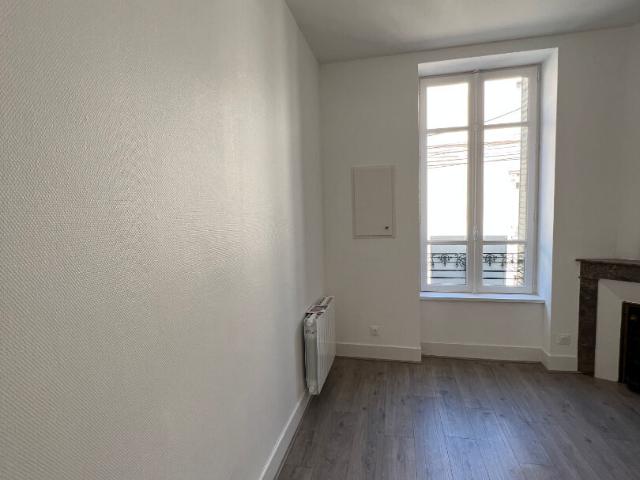 Appartement 2 pièce s 1 chambre s 39.89 m²