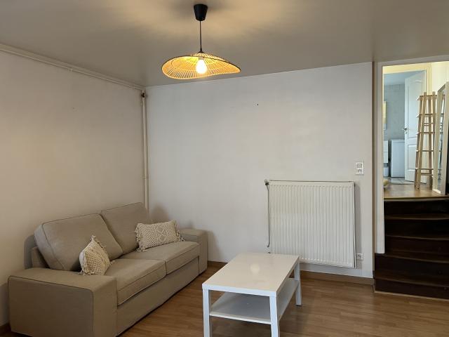 Appartement 2 pièce s 1 chambre s 40.7 m²