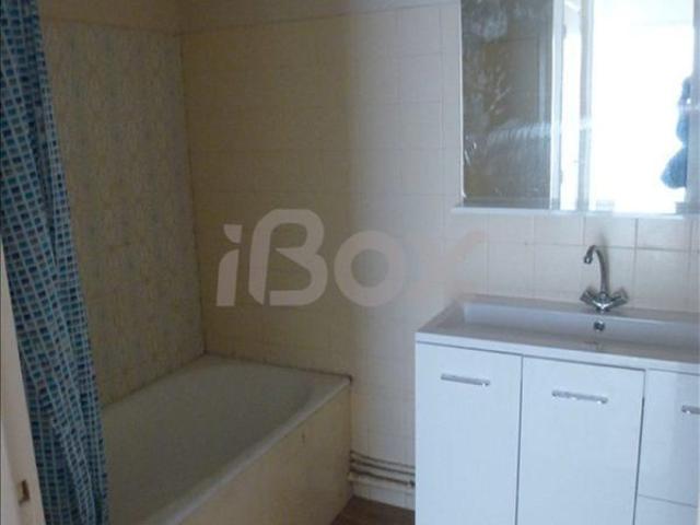 Appartement 2 pièce s 1 chambre s 42.25 m²
