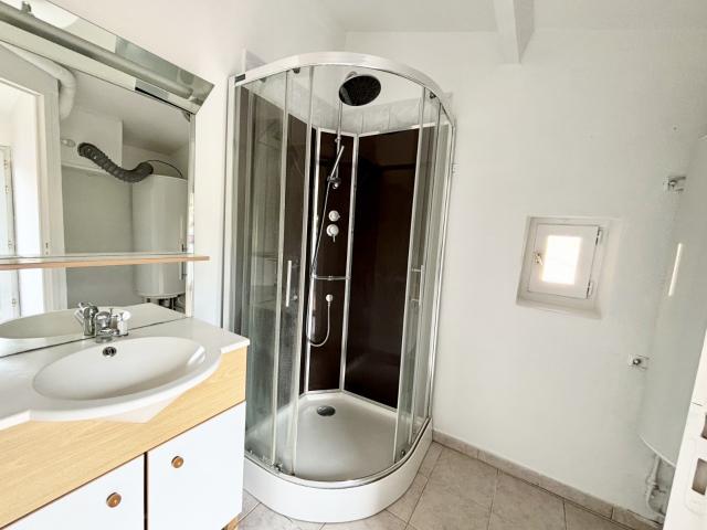 Appartement 2 pièce s 1 chambre s 42.51 m²