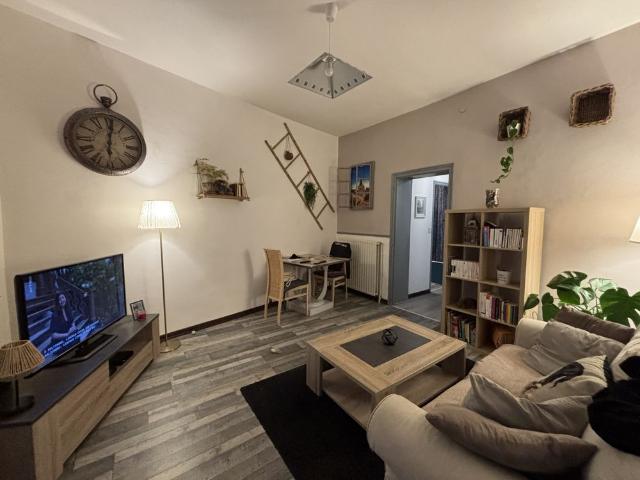 Appartement 2 pièce s 1 chambre s 43.82 m²