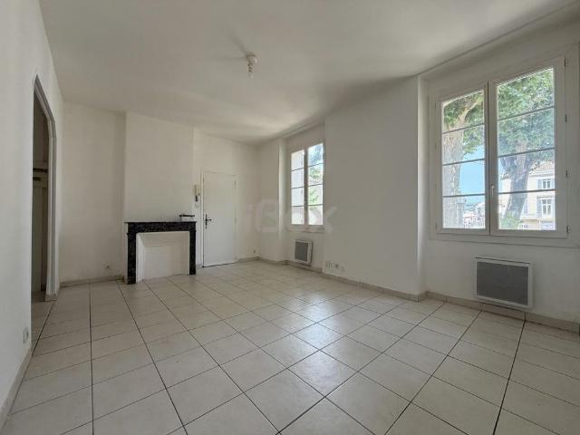 Appartement 2 pièce s 1 chambre s 46.02 m²