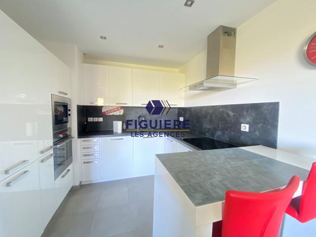 Appartement 2 pièce s 1 chambre s 50.57 m²