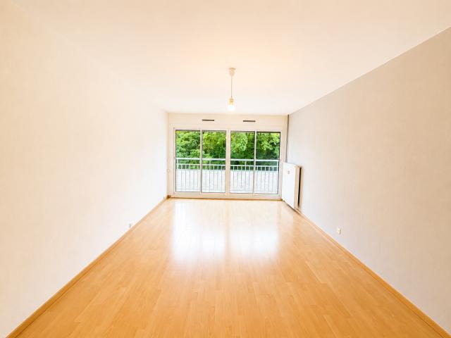 Appartement 2 pièce s 1 chambre s 55.75 m²