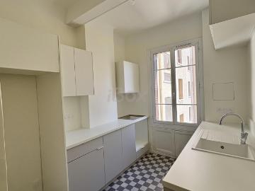 Appartement 2 pièce s 1 chambre s 56.35 m²