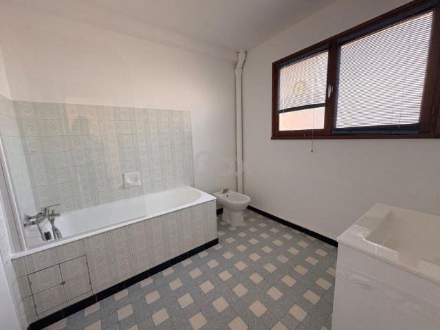Appartement 2 pièce s 1 chambre s 56.55 m²