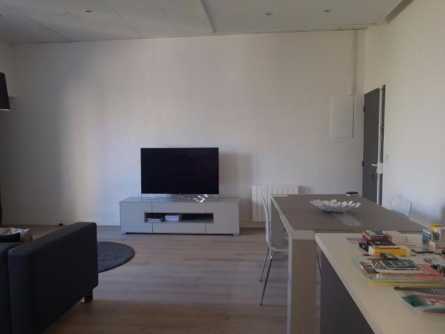 Appartement 2 pièce s 1 chambre s 56 m²