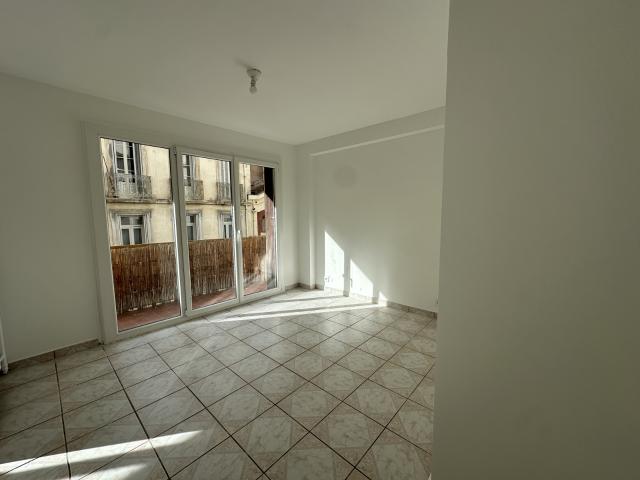 Appartement 2 pièce s 1 chambre s 60.09 m²