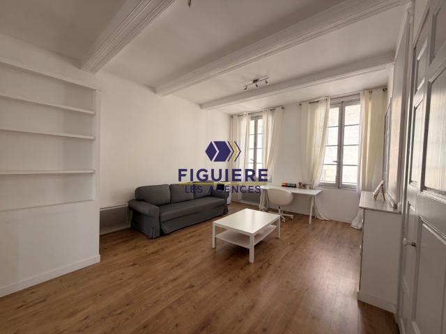 Appartement 2 pièce s 1 chambre s 60.68 m²