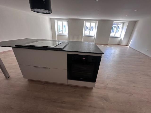 Appartement 2 pièce s 1 chambre s 90 m²