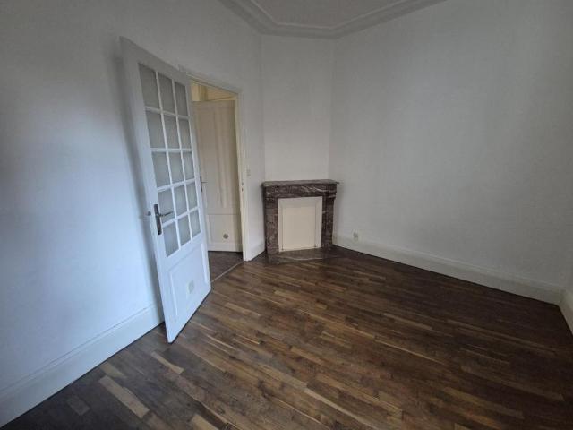 APPARTEMENT 2 pièce s 34m²