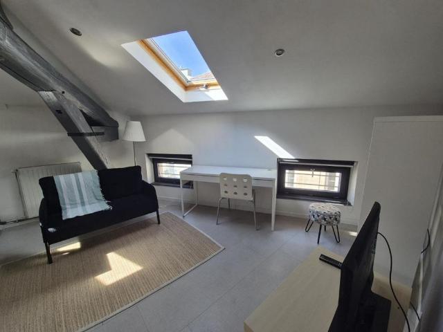 APPARTEMENT 2 pièce s 39m²