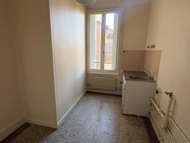 APPARTEMENT 2 pièce s 46m²