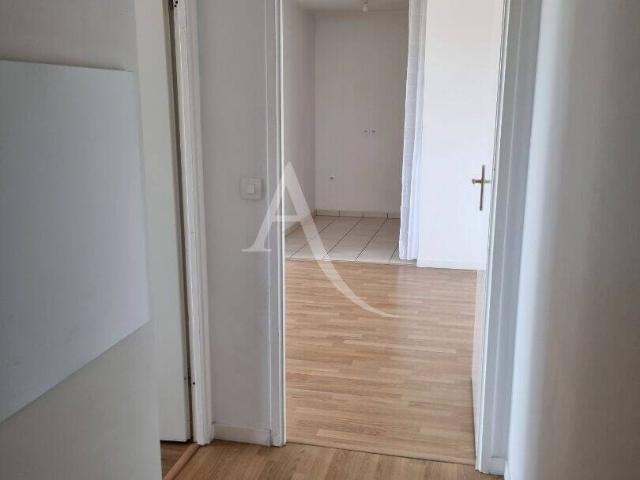Appartement 2 pièce s 51.76 m2 EN CENTRE VILLE