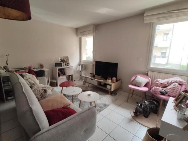 APPARTEMENT 2 pièce s 53m²