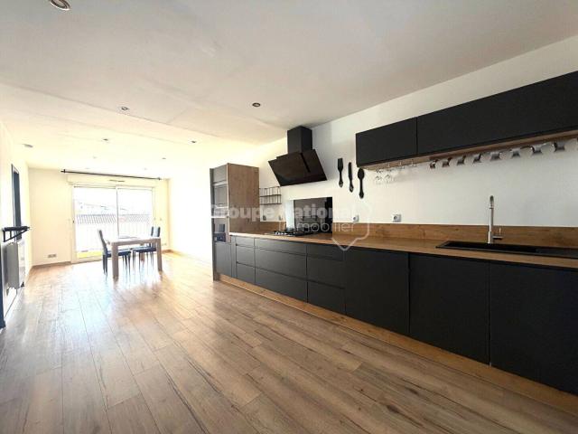 Appartement 2 pièce s meublé 59 m2 avec place de parking