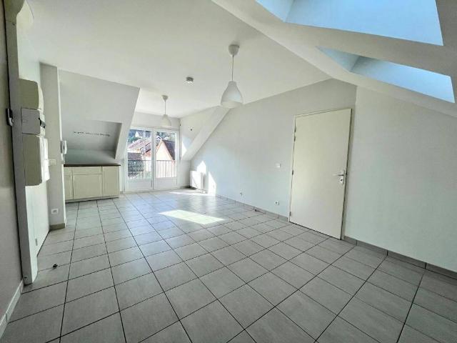 Appartement 2 pièce s Mézières sur Seine 36.25 m²