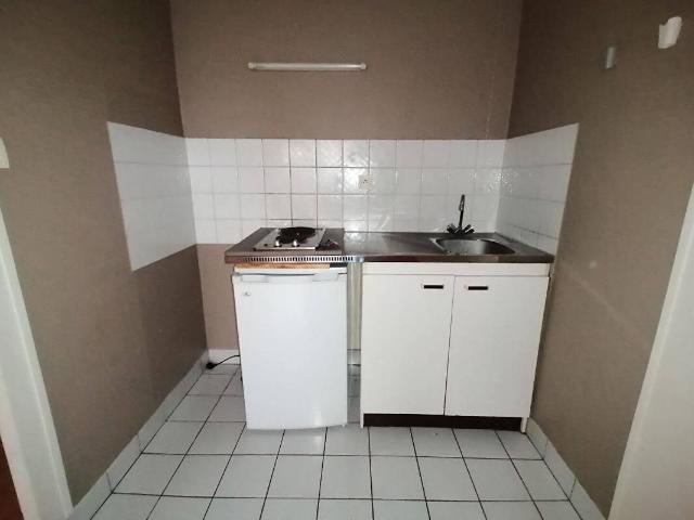Appartement 2 pièce 35 m2 4 allée du lieutenant lucien lafay