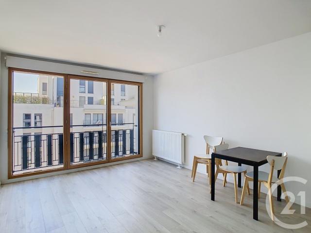 Appartement 2 pièces, 43 m² à louer à Thiais 94320