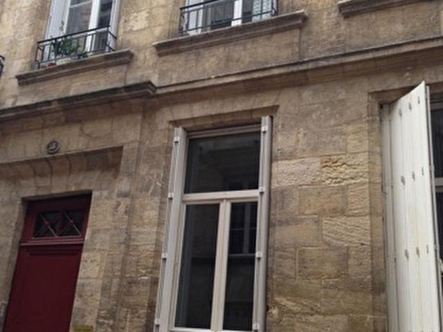 Appartement 2 pièces, 43 m² à louer à Bordeaux 33000