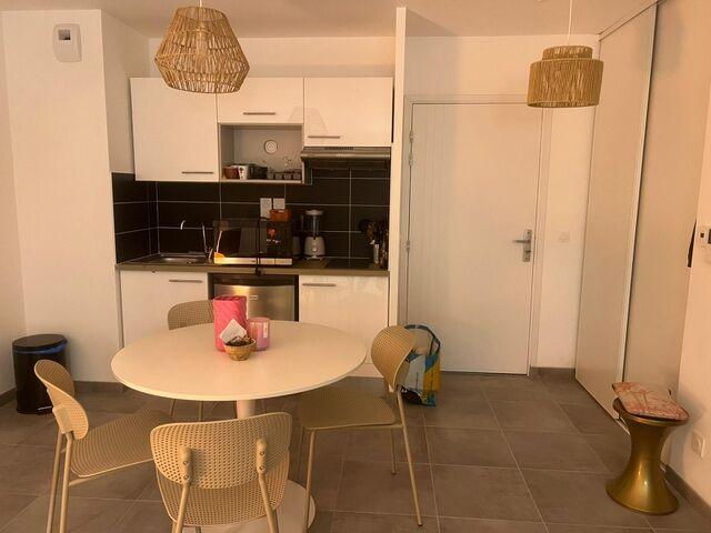 Appartement 2 pièces, 43 m² à louer à Cluses 74300
