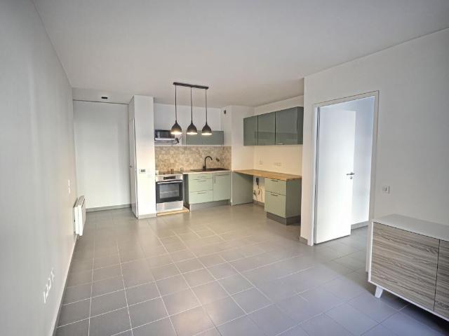 Appartement 2 pièces, 43 m² à louer à Marseille 10 13010