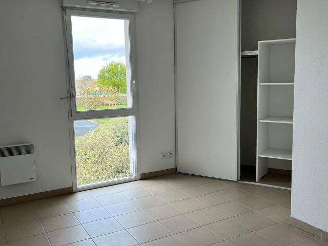 Appartement 2 pièces, 43 m² à louer à Rochefort 17300