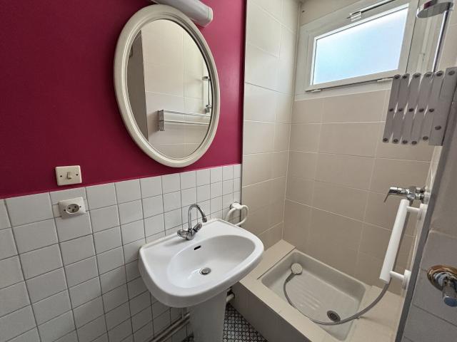 Appartement 2 pièces, 43 m² à louer à Saint Étienne 42100