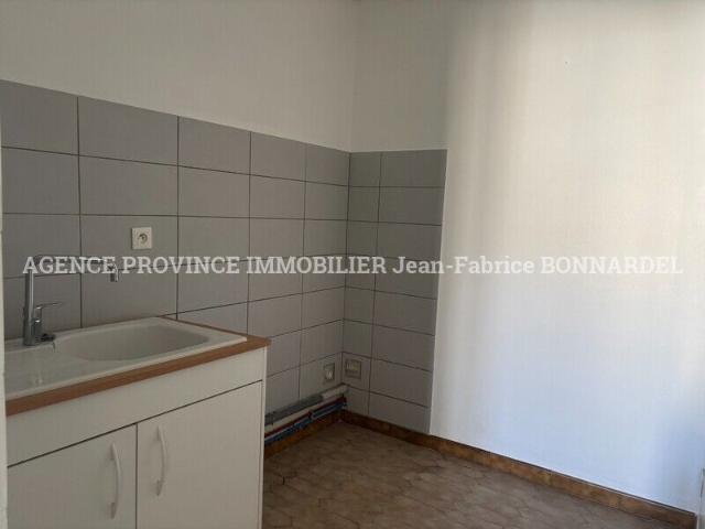 Appartement 2 pièces, 40 m² à louer à Valréas 84600
