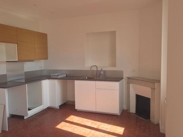 Appartement 2 pièces, 40 m² à louer à Cannes 06400