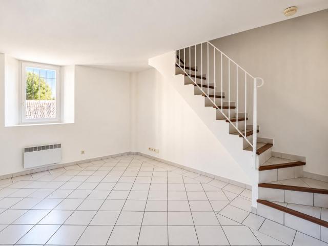 Appartement 2 pièces, 40 m² à louer à Cuers 83390