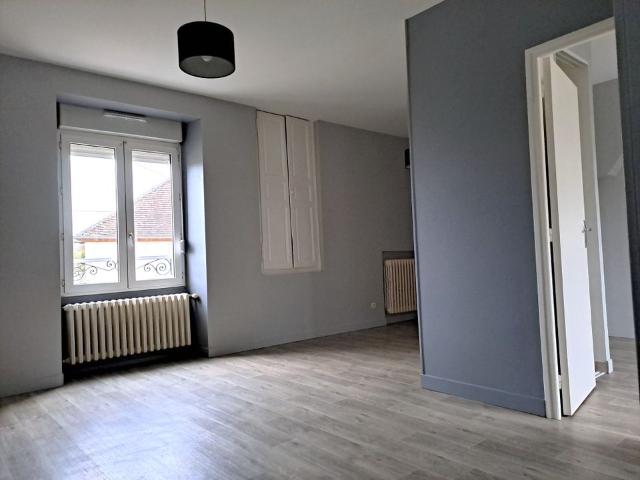 Appartement 2 pièces, 40 m² à louer à La Ferté Bernard 72400