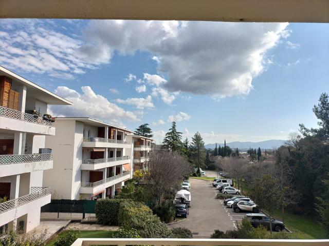 Appartement 2 pièces, 40 m² à louer à Marseille 13 13013