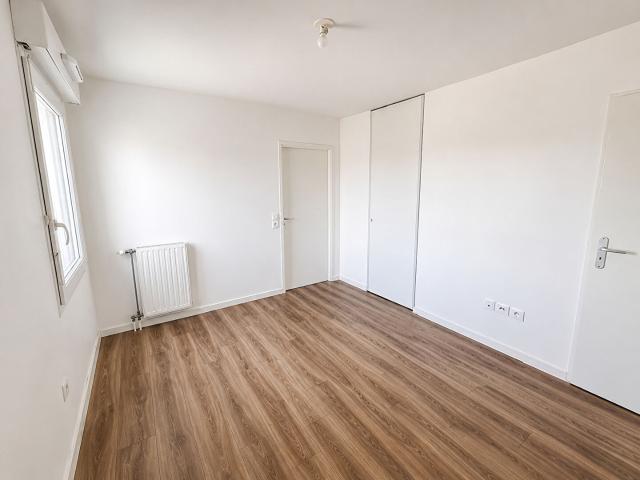 Appartement 2 pièces, 40 m² à louer à Noisy le Grand 93160