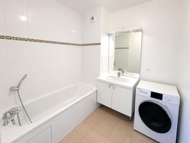 Appartement 2 pièces, 40 m² à louer à Noisy le Grand 93160