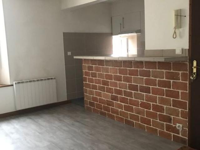 Appartement 2 pièces, 40 m² à louer à Sézanne 51120