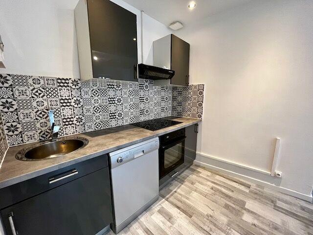 Appartement 2 pièces, 41 m² à louer à Toulon 83000
