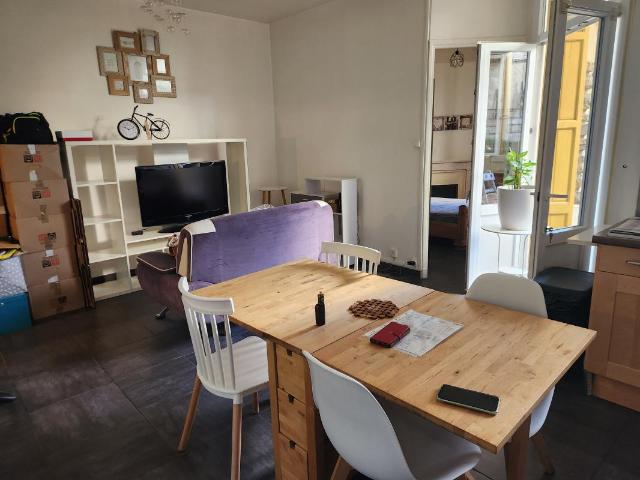 Appartement 2 pièces, 41 m² à louer à Toulon 83100