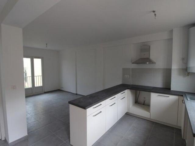 Appartement 2 pièces, 41 m² à louer à Albitreccia 20166