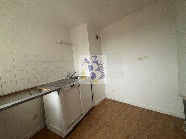 Appartement 2 pièces, 41 m² à louer à Angoulême 16000