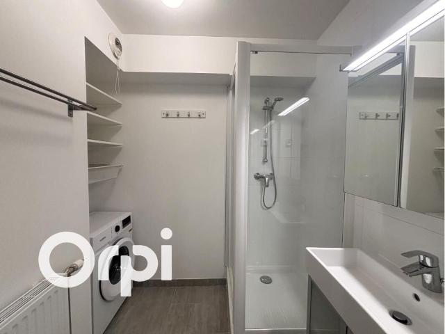 Appartement 2 pièces, 41 m² à louer à Élancourt 78990