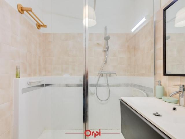 Appartement 2 pièces, 41 m² à louer à Marseille 8 13008