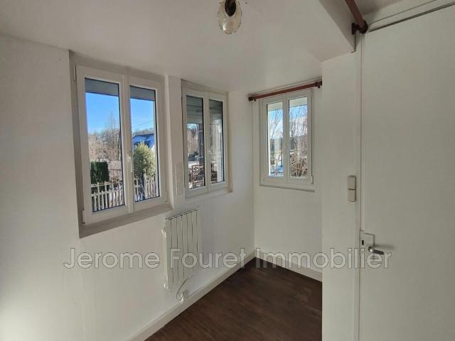 Appartement 2 pièces, 41 m² à louer à Montaignac sur Doustre 19300