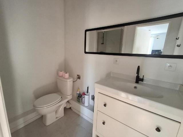 Appartement 2 pièces, 41 m² à louer à Nîmes 30000