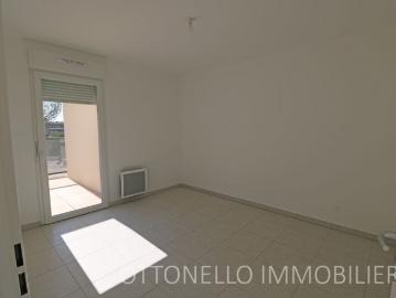Appartement 2 pièces, 41 m² à louer à Roquebrune sur Argens 83520